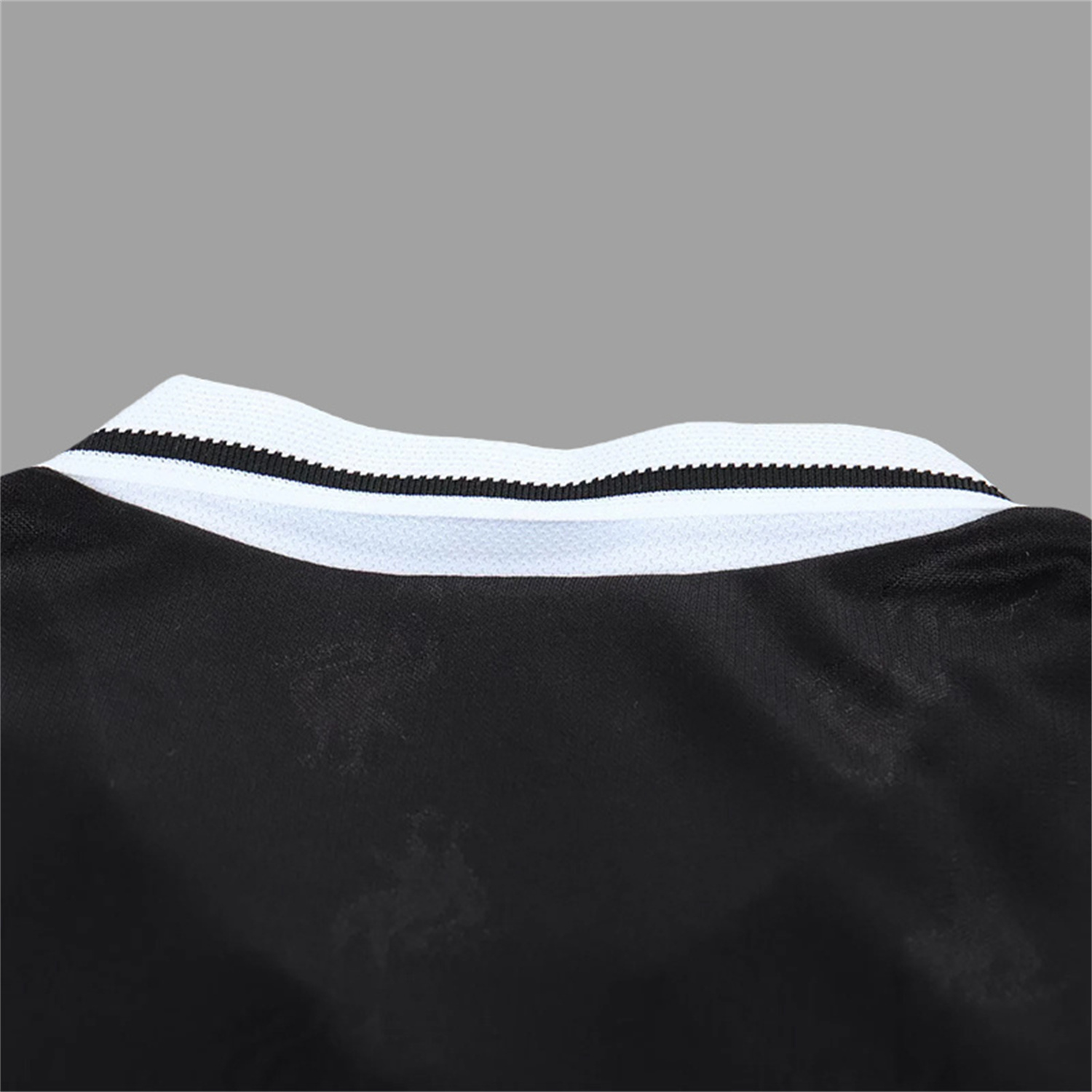 AlphaJersey-Retro Liver.pool 1996-97 Black Special Kids Kit