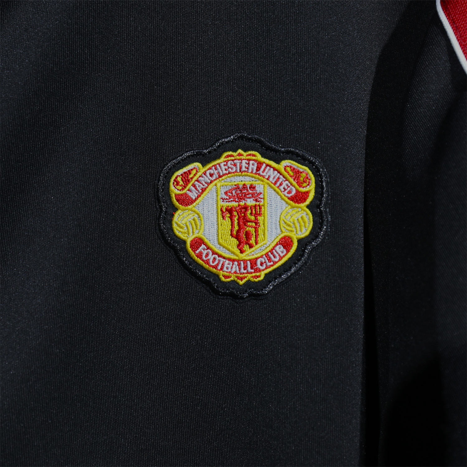 AlphaJersey-Manchester United 25-26 Red Lines Training Set - Black Top and Black Pants