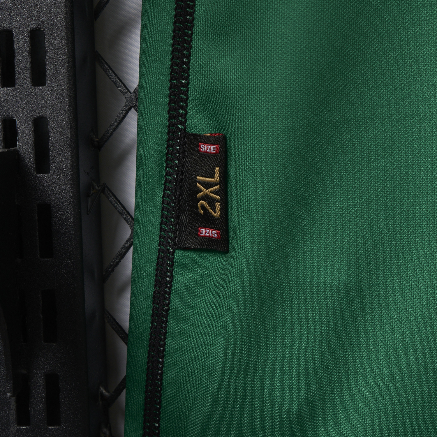 AlphaJersey-Retro Werder Bremen 2003-04 Home Jersey