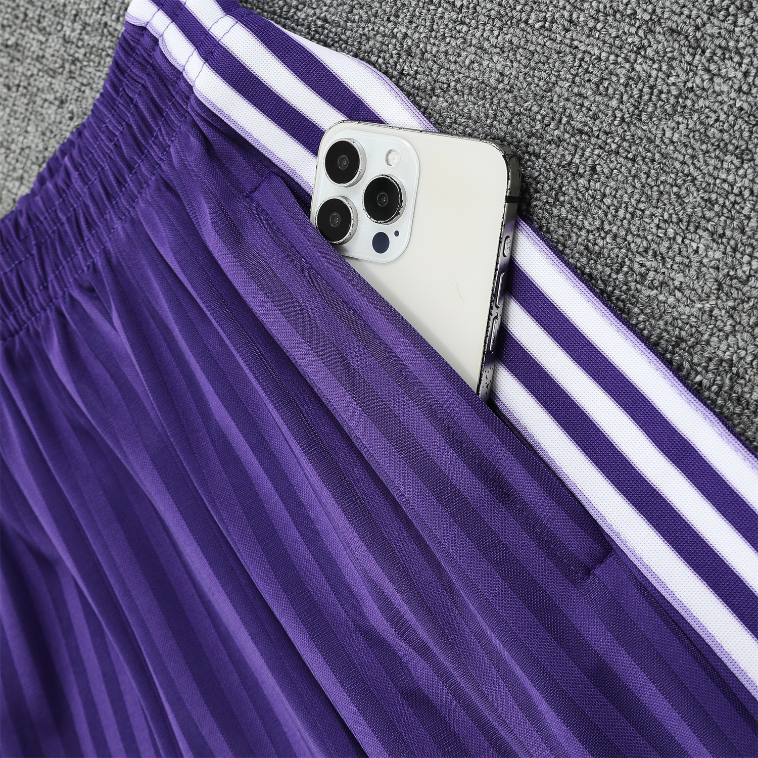 AlphaJersey-Real Madrid 25-26 Vest Training Set - Pure White Vest & Purple Shorts
