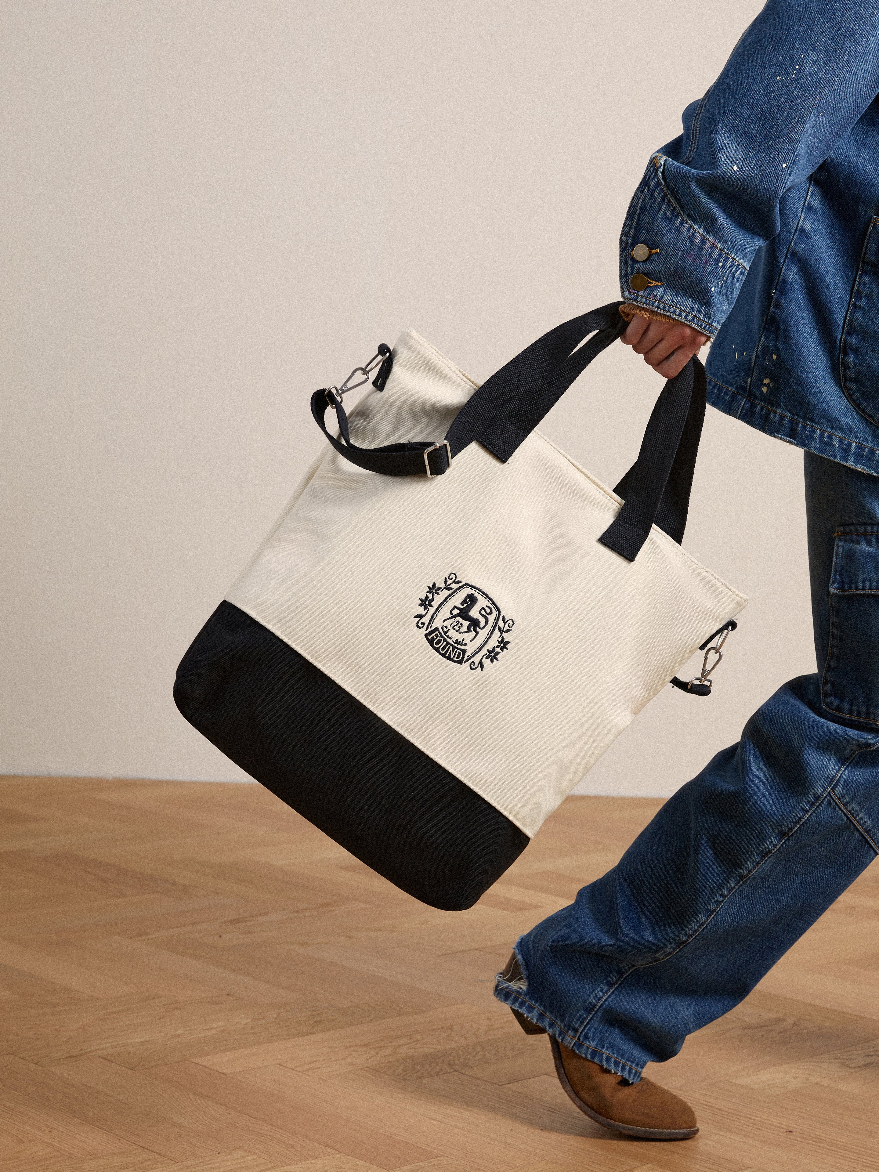 Horse Logo Crest Canvas Bag | Modern Menswear by yycbvcnbmmnbm