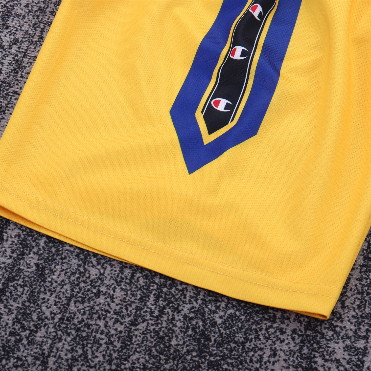 AlphaJersey-Retro Parma 1999-00 Home Kids Kit