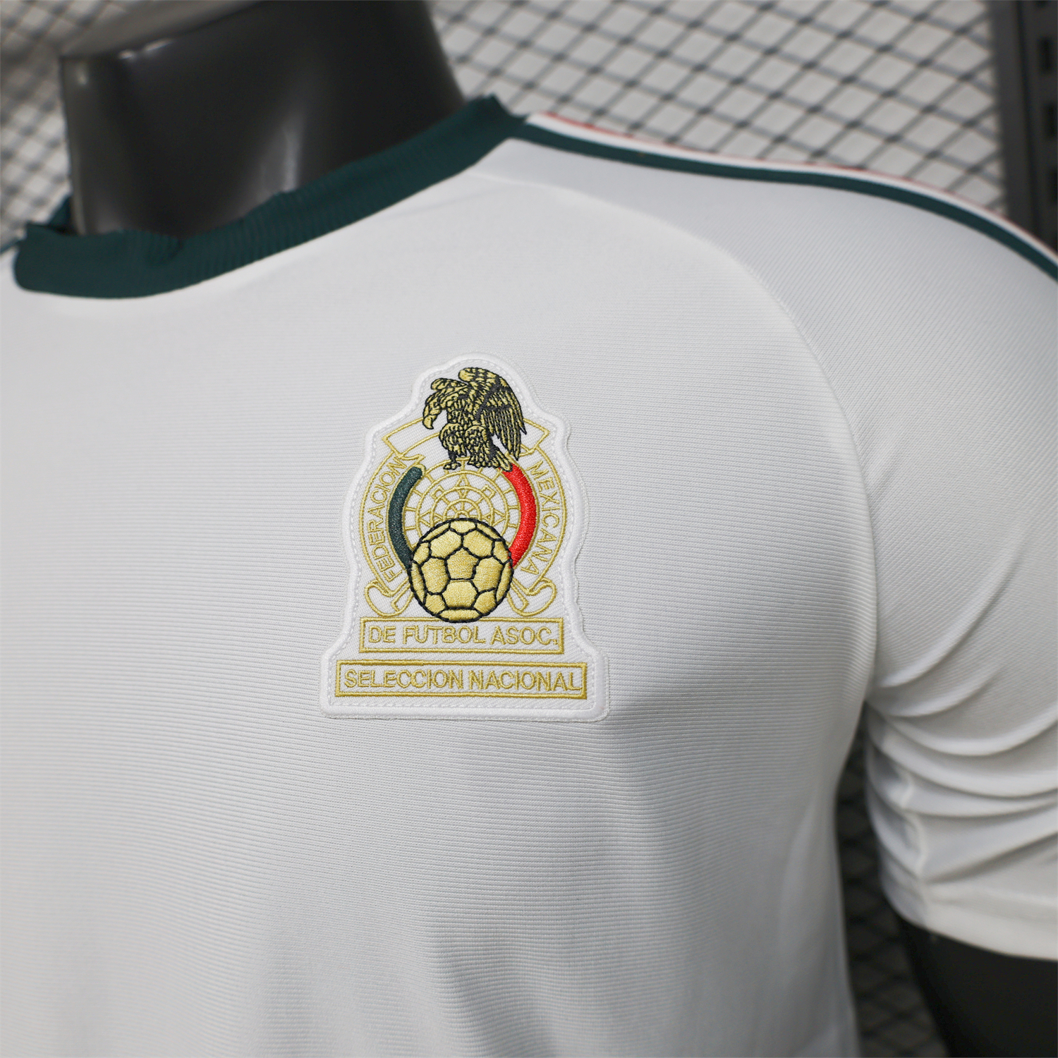 AlphaJersey-Mexico 2026 Terrace Icon Retro Logo White Jersey - Player Version