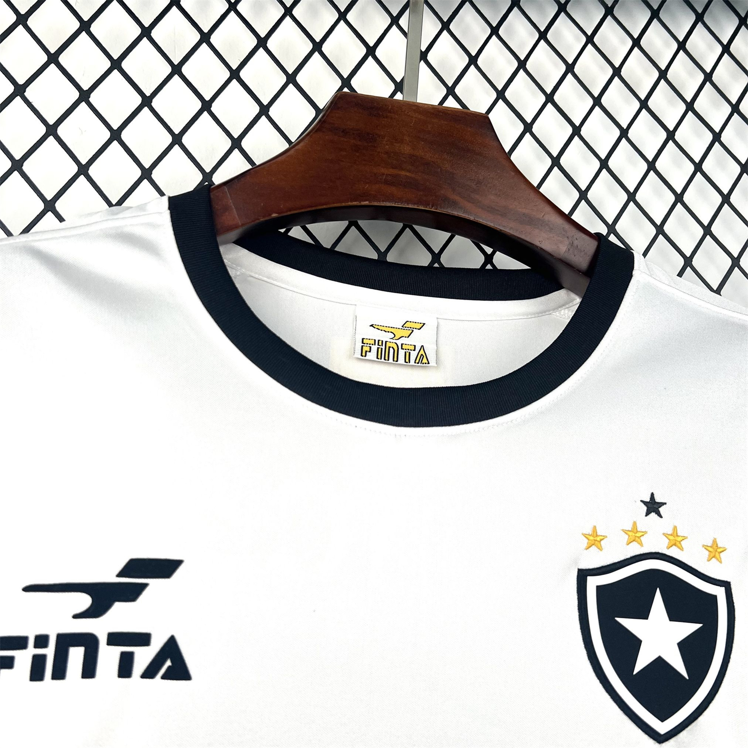 AlphaJersey-Retro Botafogo 2002-03 White Special Jersey