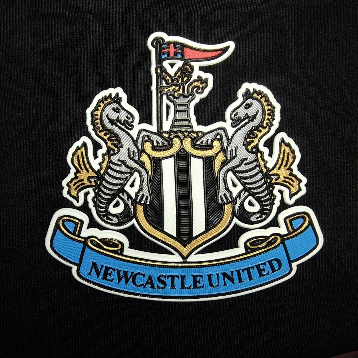 AlphaJersey-Newcastle United 25-26 Home Unisex Pullover Hoodie