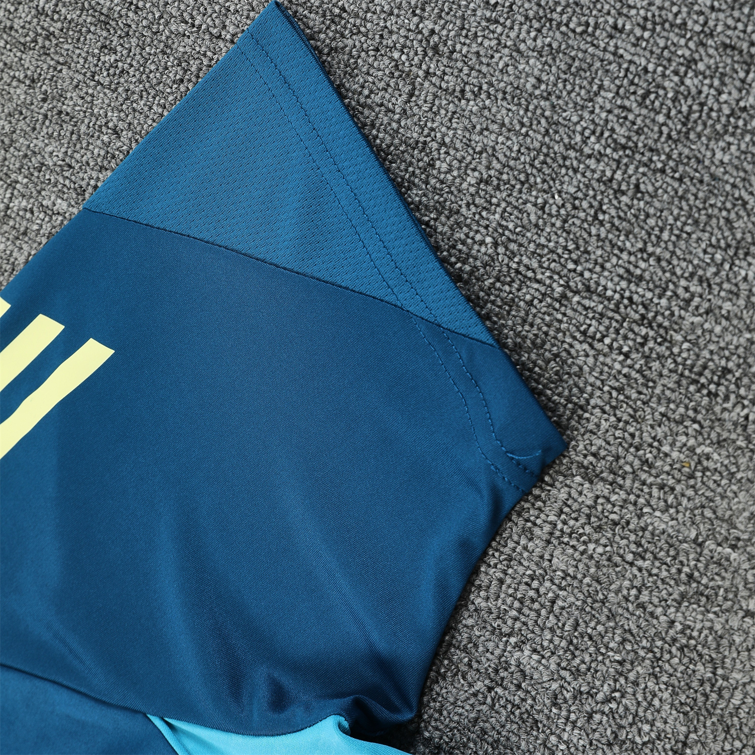 AlphaJersey-Club América 25-26 Short-Sleeve Training Set - Deep Blue Top & Deep Blue Shorts