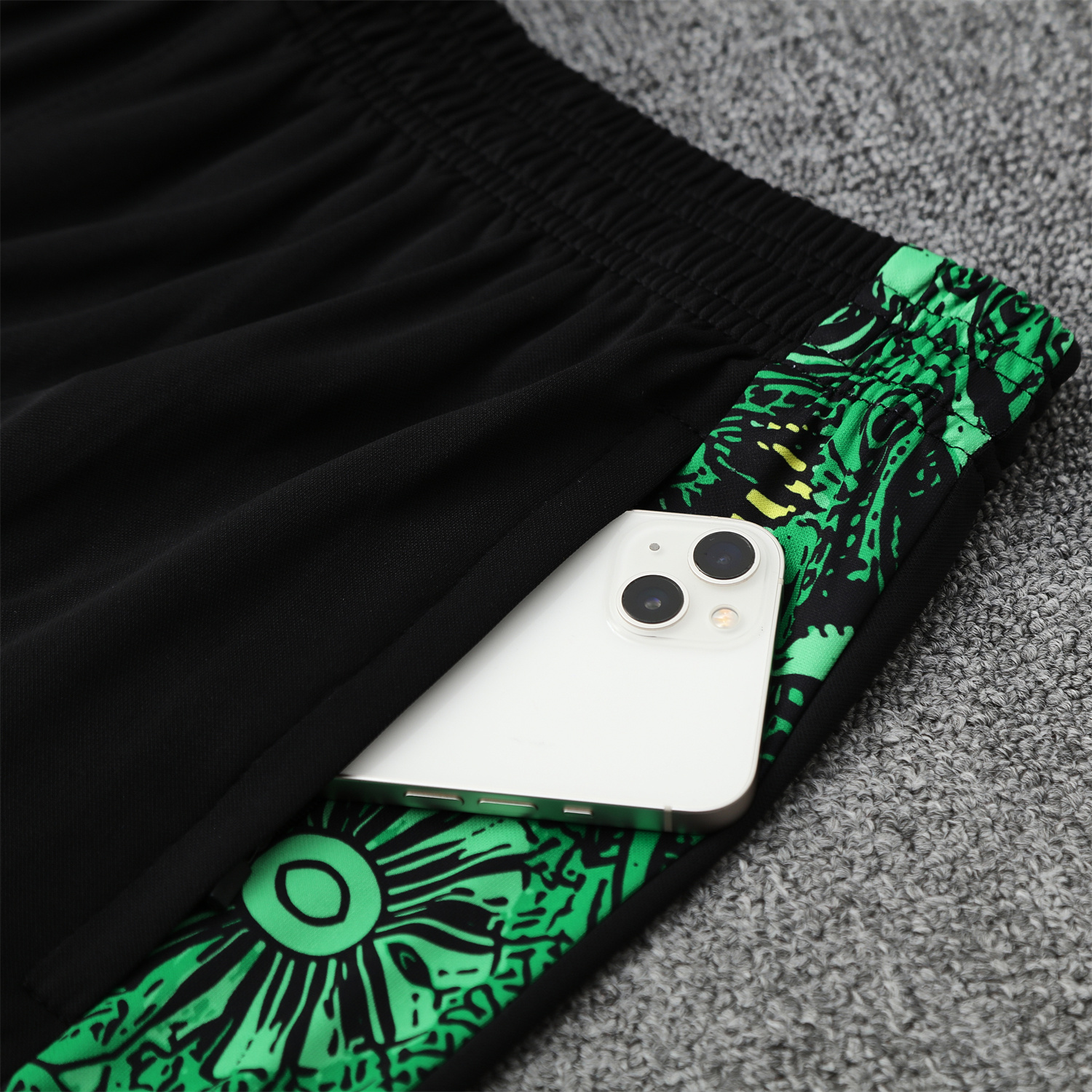 AlphaJersey-Brazil 25-26 Green Jesus Statue Vest Training Set - Green Vest & Black Shorts