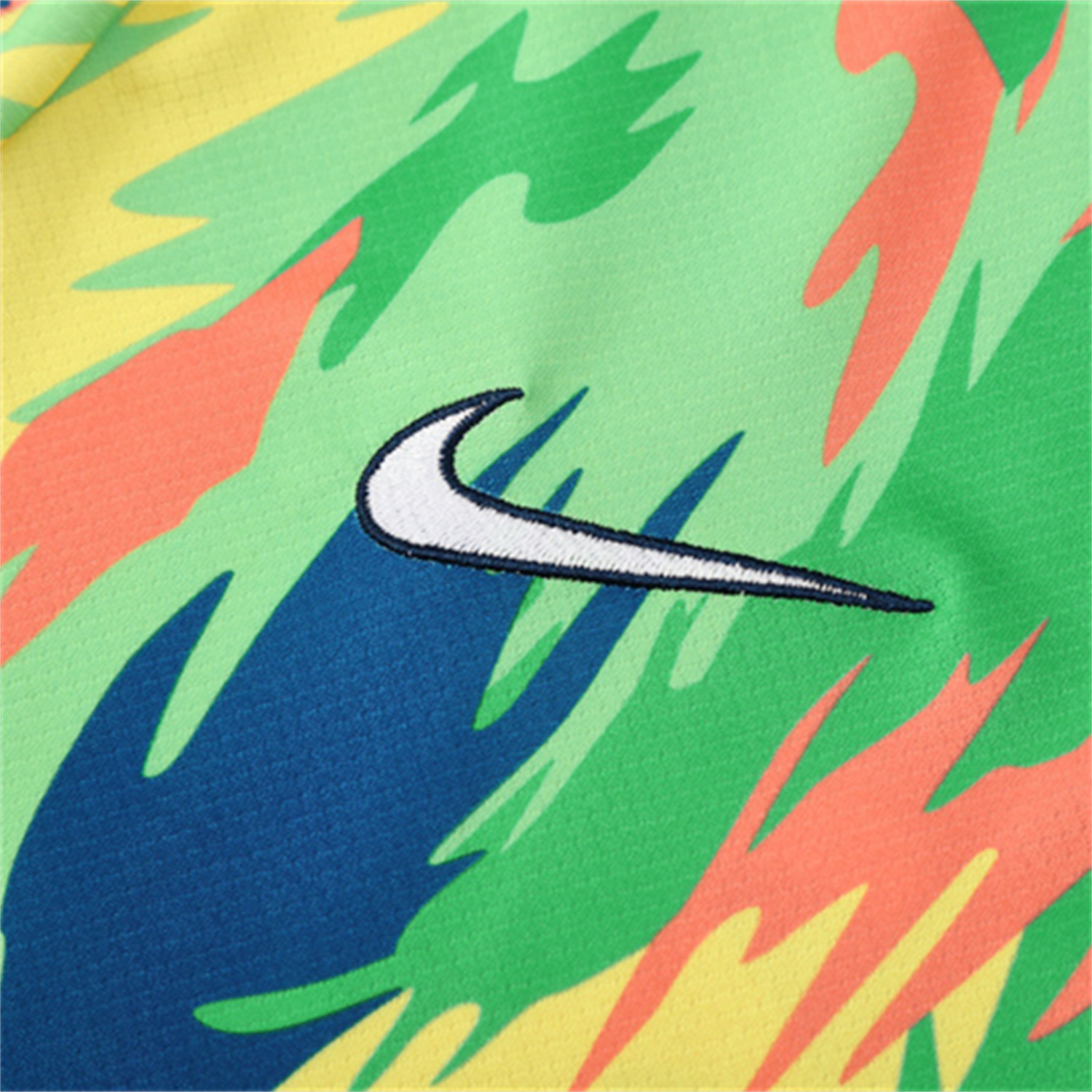 AlphaJersey-Brazil 25-26 Kids Short-Sleeve Training Set - Blue Green Camouflage Top & Blue Shorts