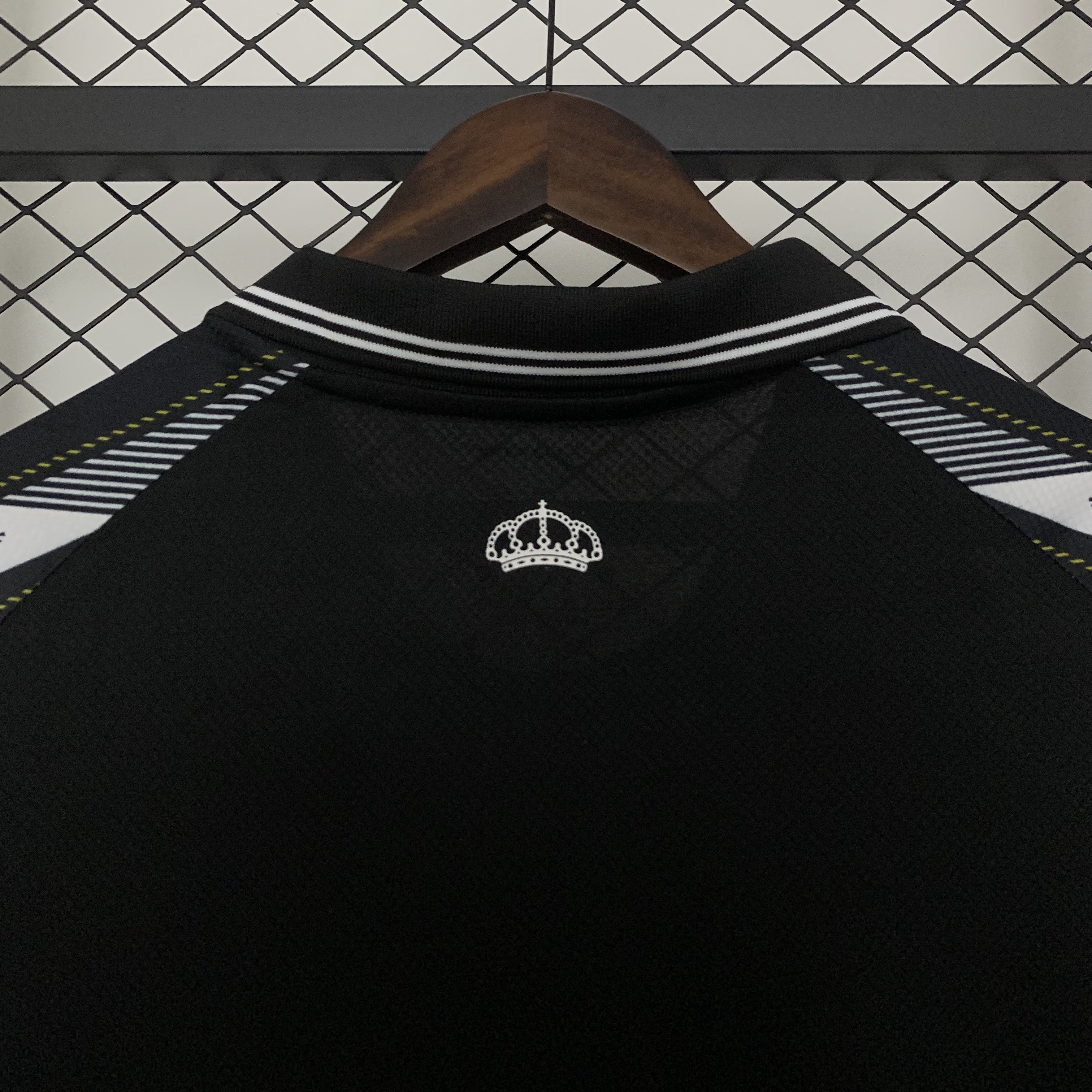 AlphaJersey-Real Madrid 25-26 Black Gold White Three Bars Jersey - Fans Version
