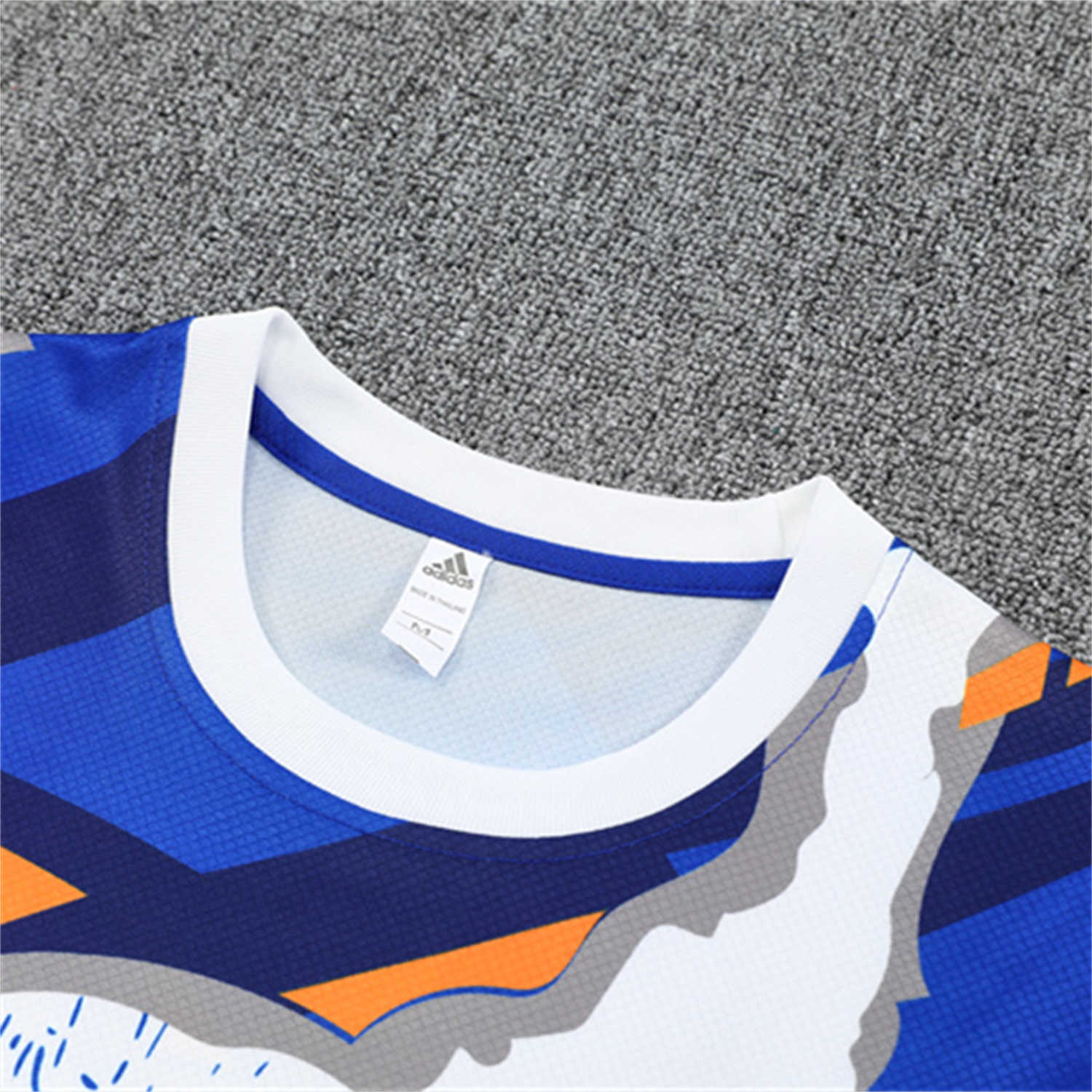 AlphaJersey-Real Madrid 25-26 Short-Sleeve Training Set - CamouflageTop & Black Shorts