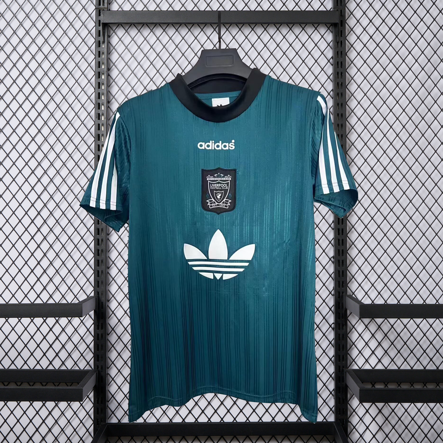 AlphaJersey-Retro Liver.pool 1995-96 Green Training Jersey