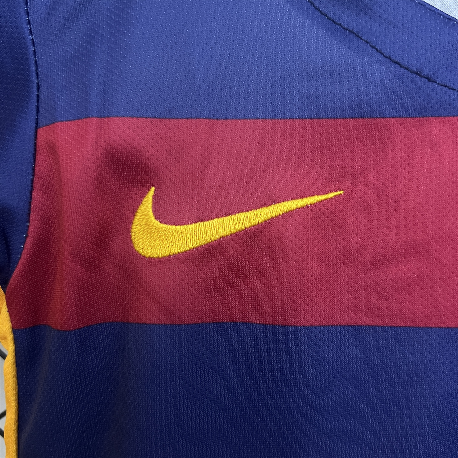 AlphaJersey-Retro Barcelona 2015-16 Home Kids Kit