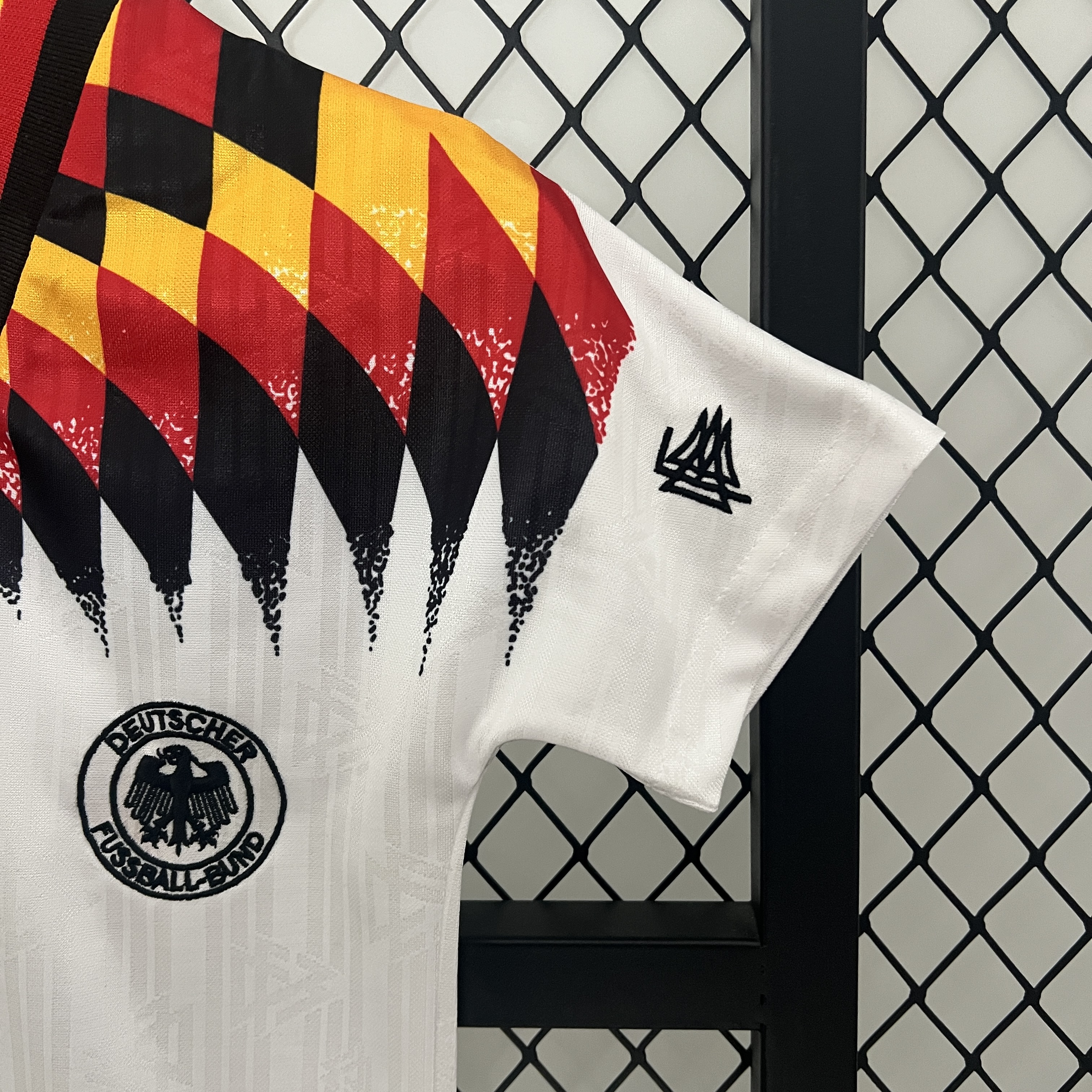AlphaJersey-Retro Germany 1994 Home Stadium Kids Kit