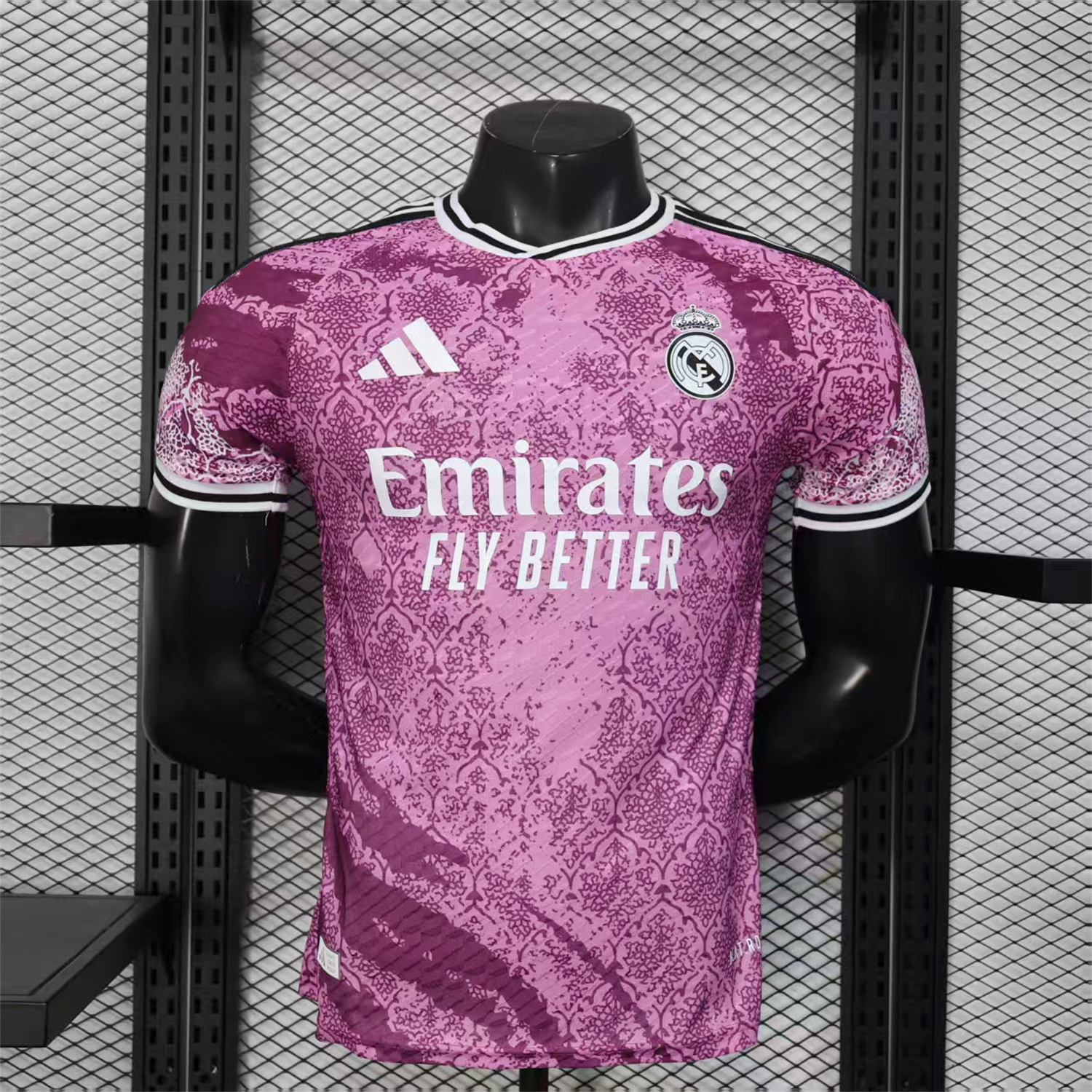 AlphaJersey-Real Madrid 25-26 Pink With Purple Texture Special Jersey - Player Version