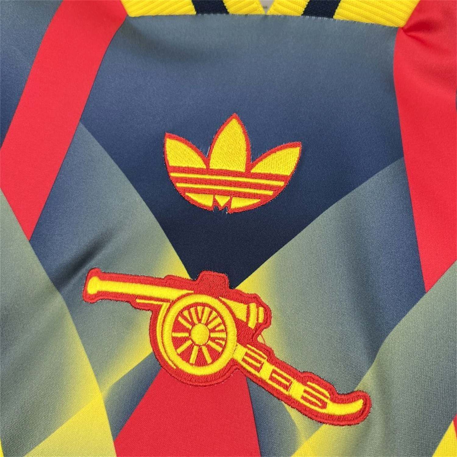 AlphaJersey-Arsenal 25-26 Red Yellow Blue LFSTLR Jersey - Fans Version