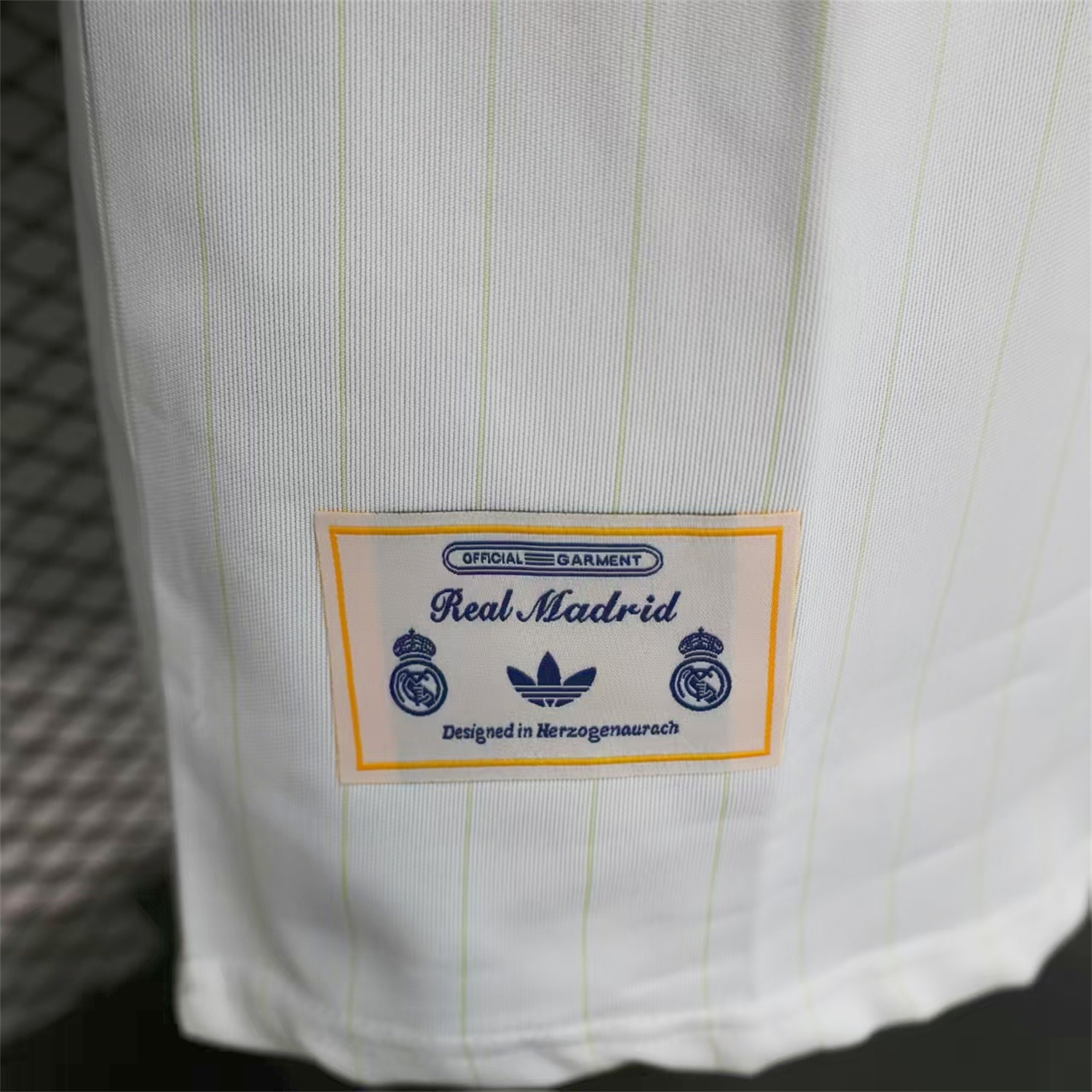 AlphaJersey-Real Madrid 25-26 Trefoil Blue Lines White Travel Jersey - Player Version