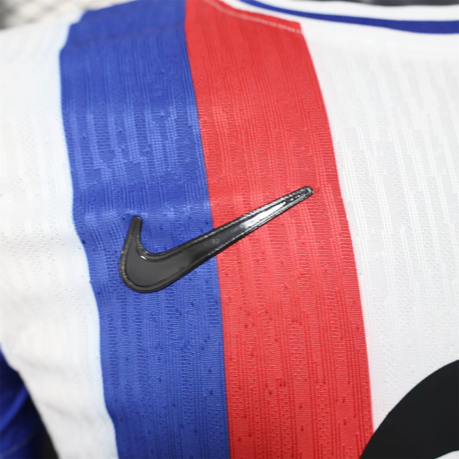 AlphaJersey-Barcelona 25-26 Red And Blue Vertical Stripes Special White Jersey - Player Version