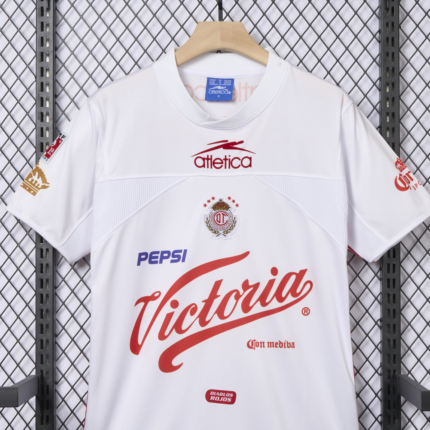 AlphaJersey-Retro Toluca 2000-01 Away Jersey