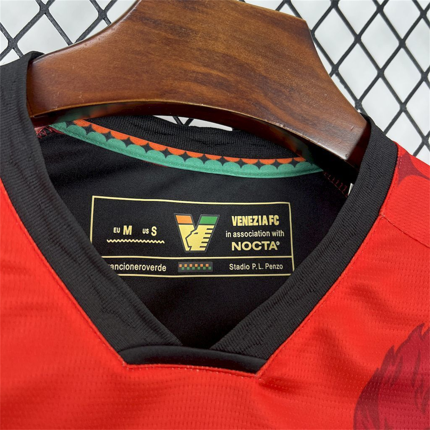 AlphaJersey-Venezia FC 25-26 Fourth Red Unsponsored Jersey - Fans Version