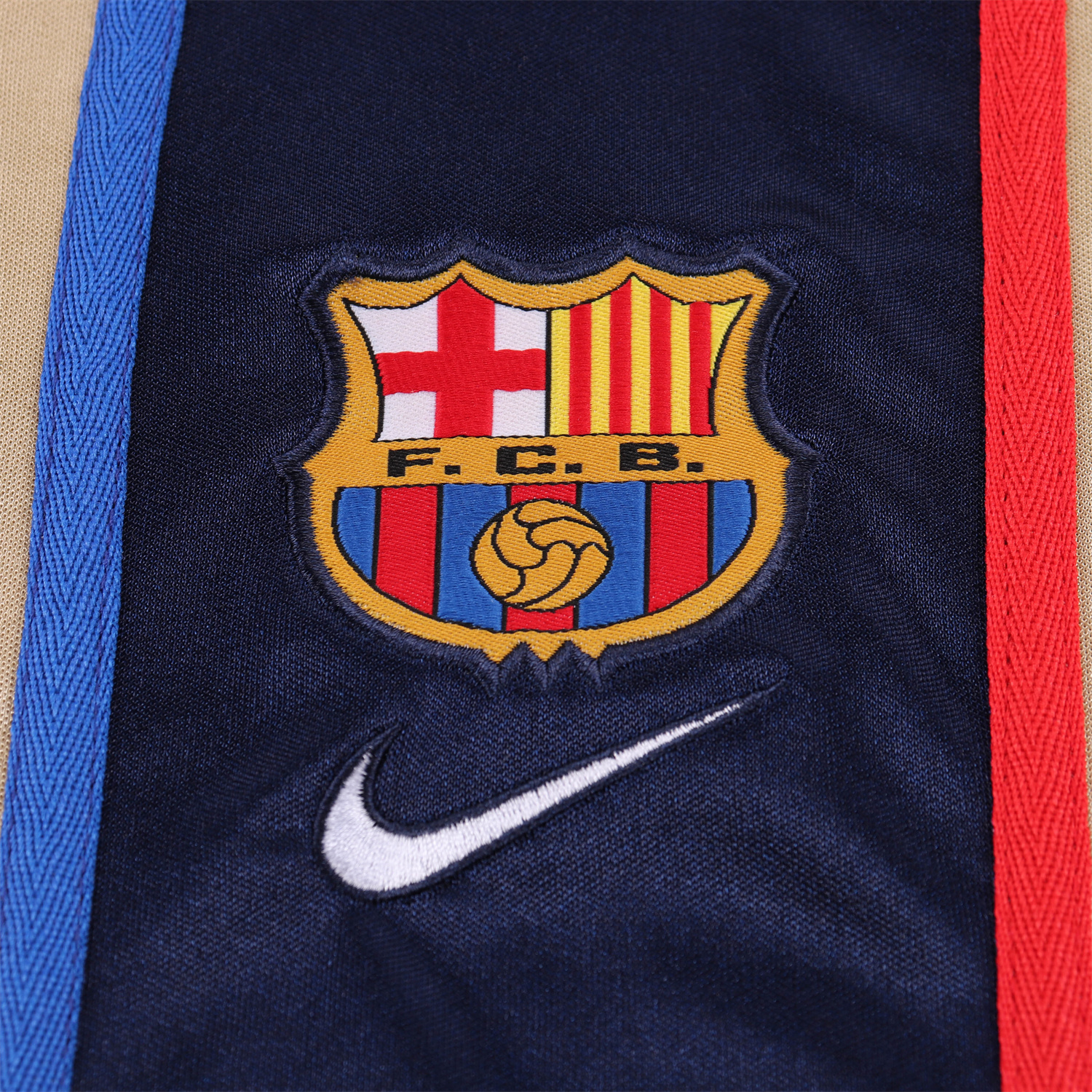 AlphaJersey-Retro Barcelona 2001-02 Away Kids Kit