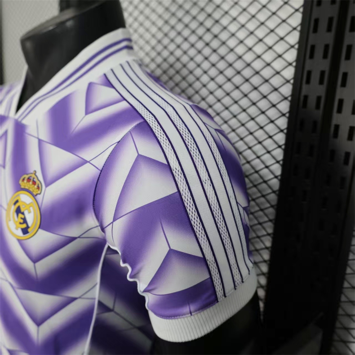 AlphaJersey-Real Madrid 25-26 Refracted Purple Light White Special Jersey - Player Version