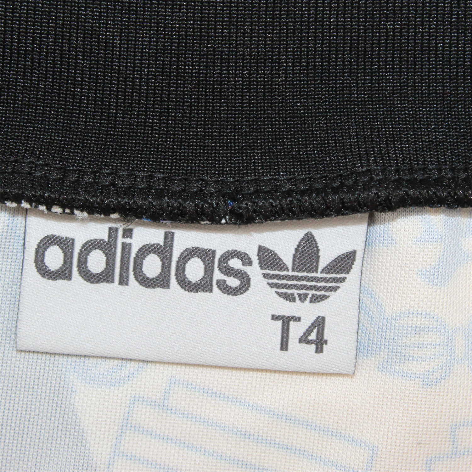 AlphaJersey-Retro Argentina 1994 Multicolor Goalkeeper Jersey