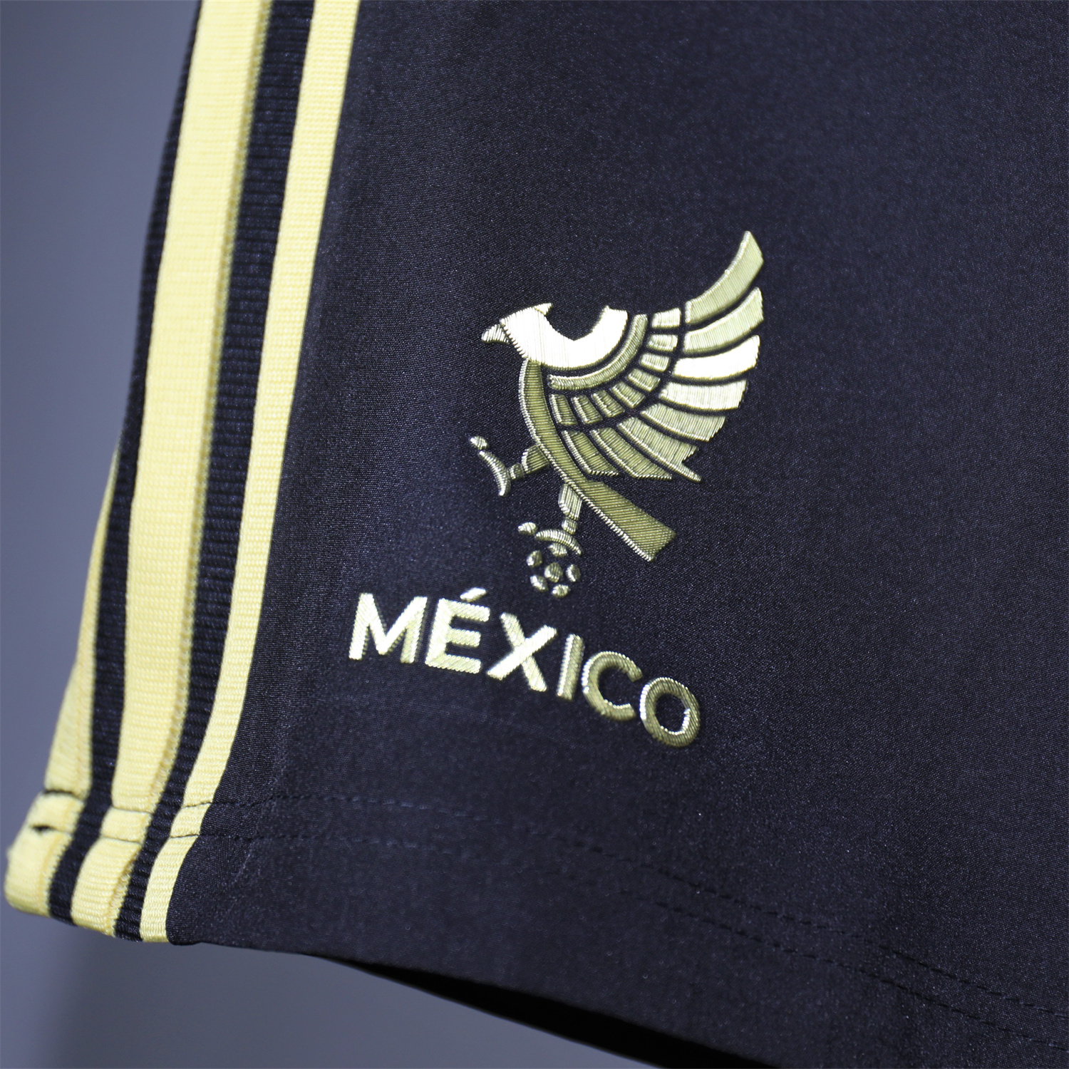 AlphaJersey-Mexico 2025 Gold Cup Black Shorts - Player Version