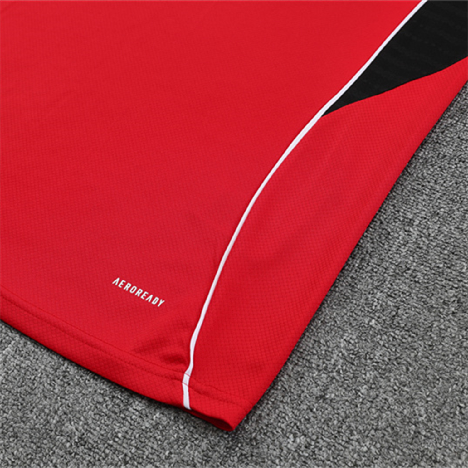 AlphaJersey-Manchester United 25-26 Short-Sleeve Training Set - Red Top & Black Shorts