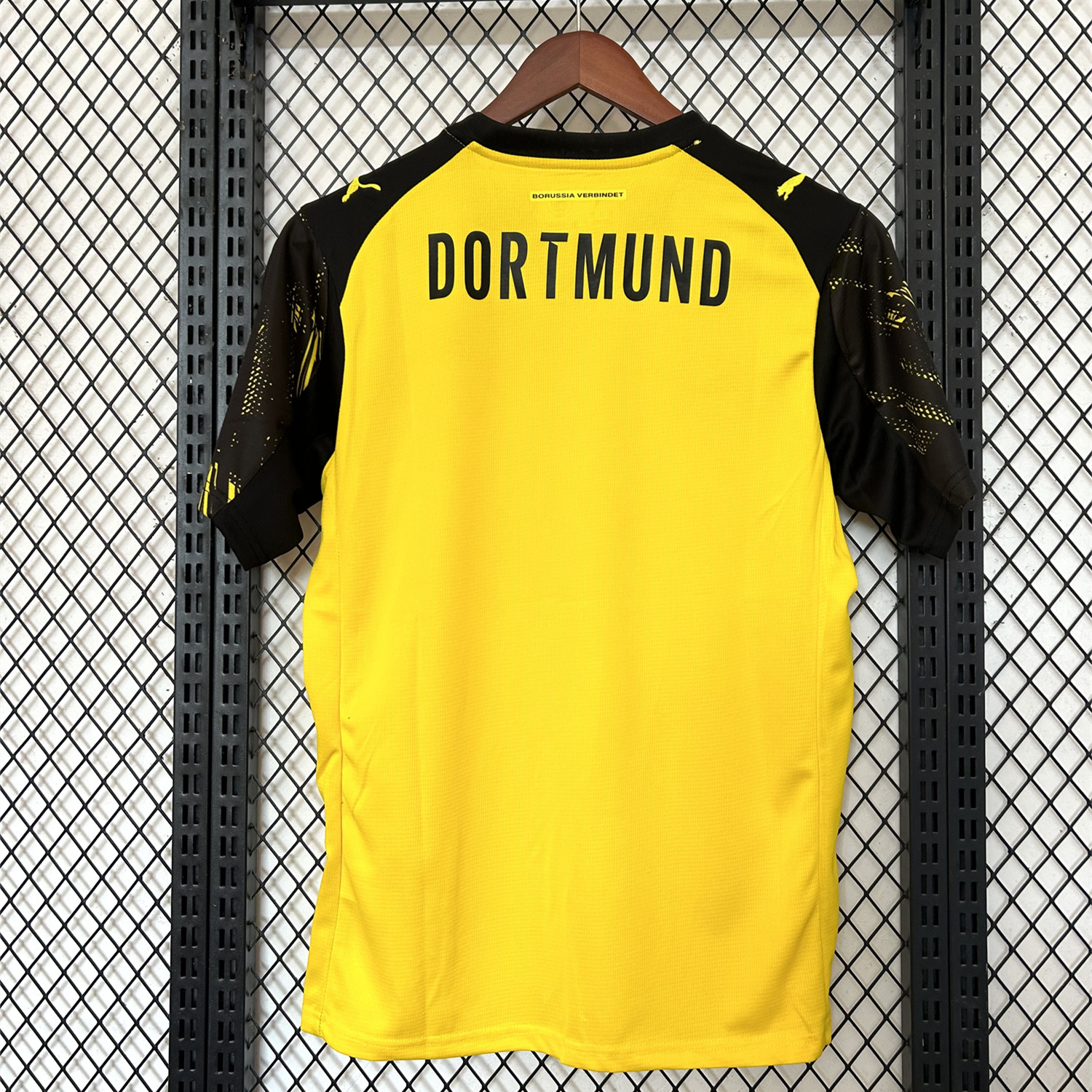 AlphaJersey-Dortmund 25-26 Home Unsponsored Jersey (Leaked Version) - Fans Version