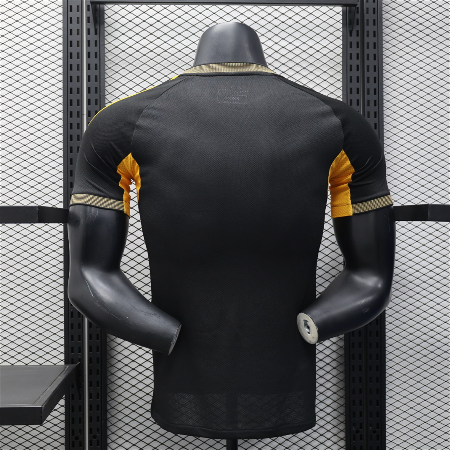 AlphaJersey-Real Madrid 25-26 Black Gold Special Edition Jersey - Player Version