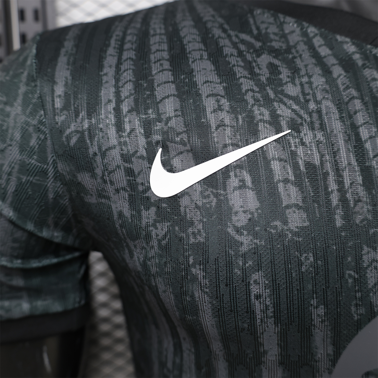 AlphaJersey-Barcelona 25-26 Grey And Black Special Jersey - Player Version