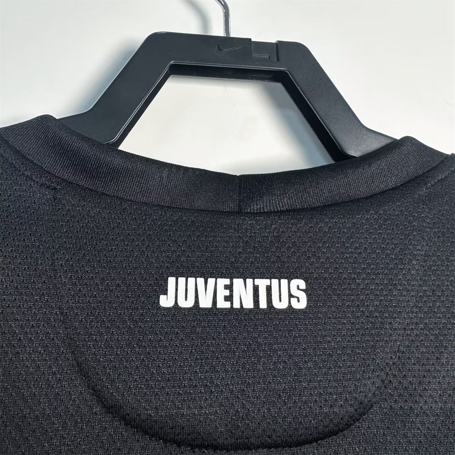 AlphaJersey-Retro Juventus 2012-13 Away Jersey