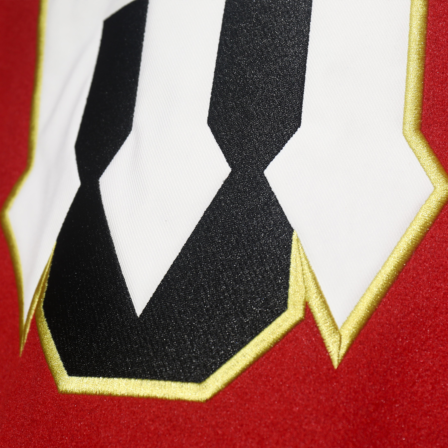 AlphaJersey-Manchester United 25-26 Warm Windbreaker Jacket - Red And Black