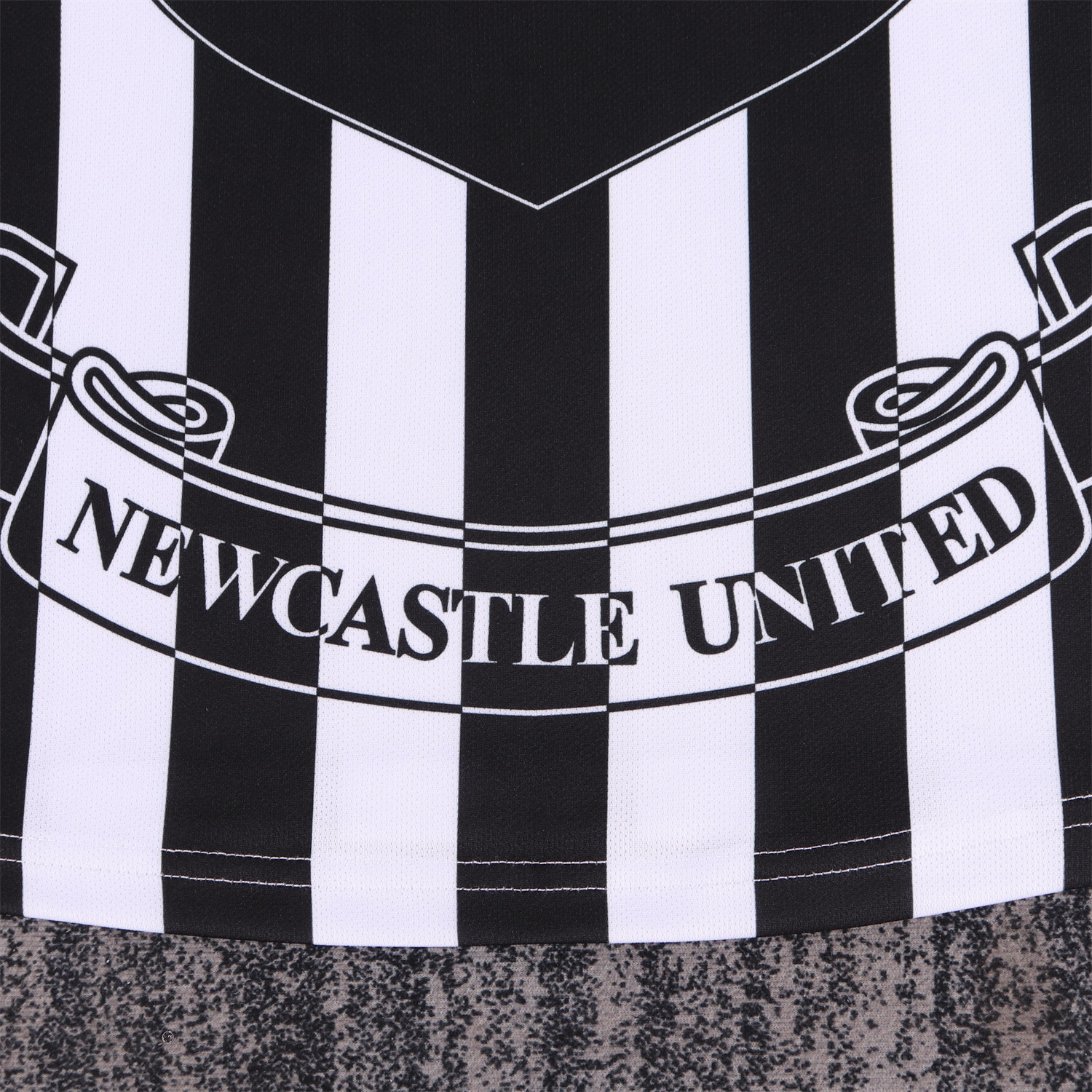 AlphaJersey-Retro Newcastle United 1997-99 Home Kids Kit
