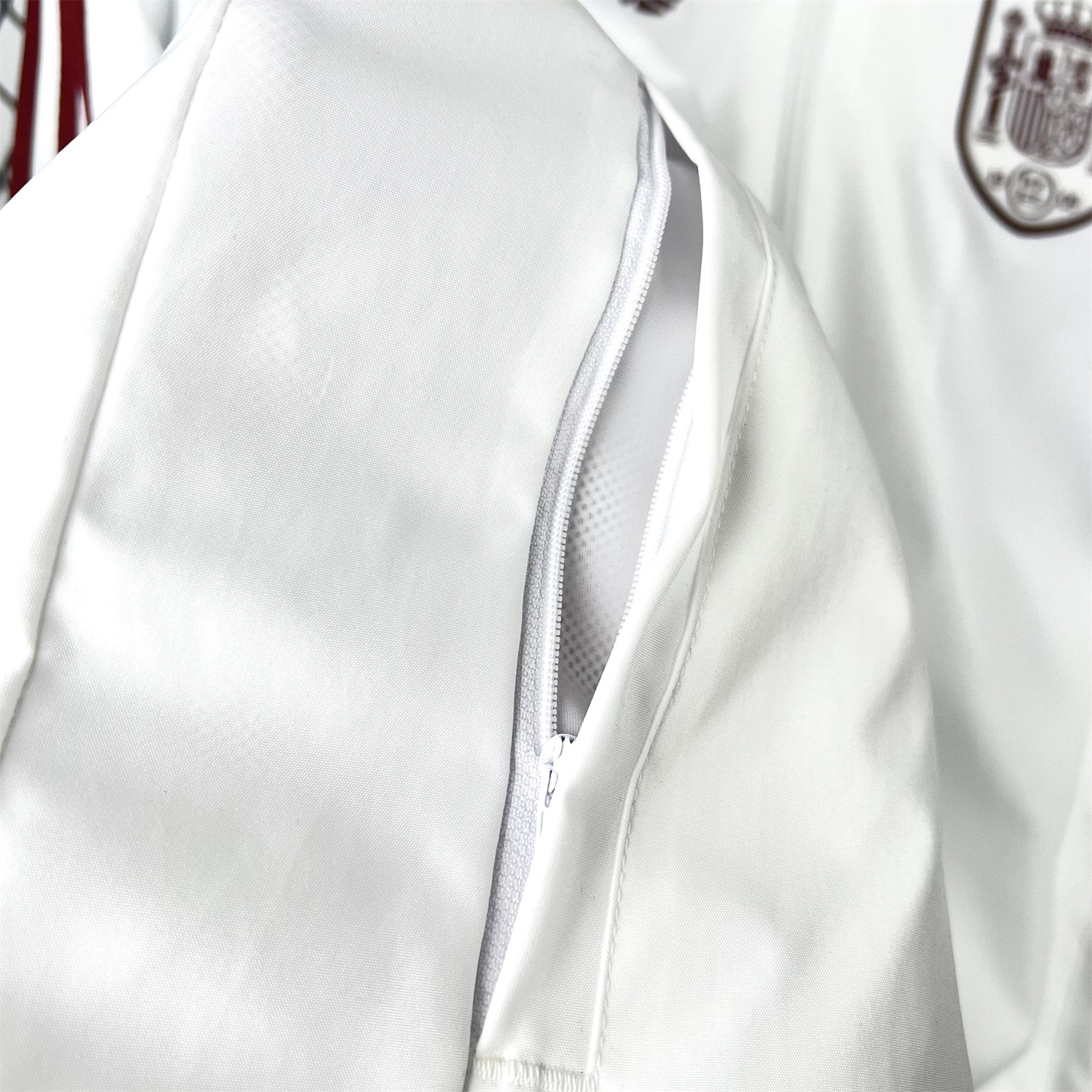 AlphaJersey-Spain 2026 Away Windbreaker Jacket - White
