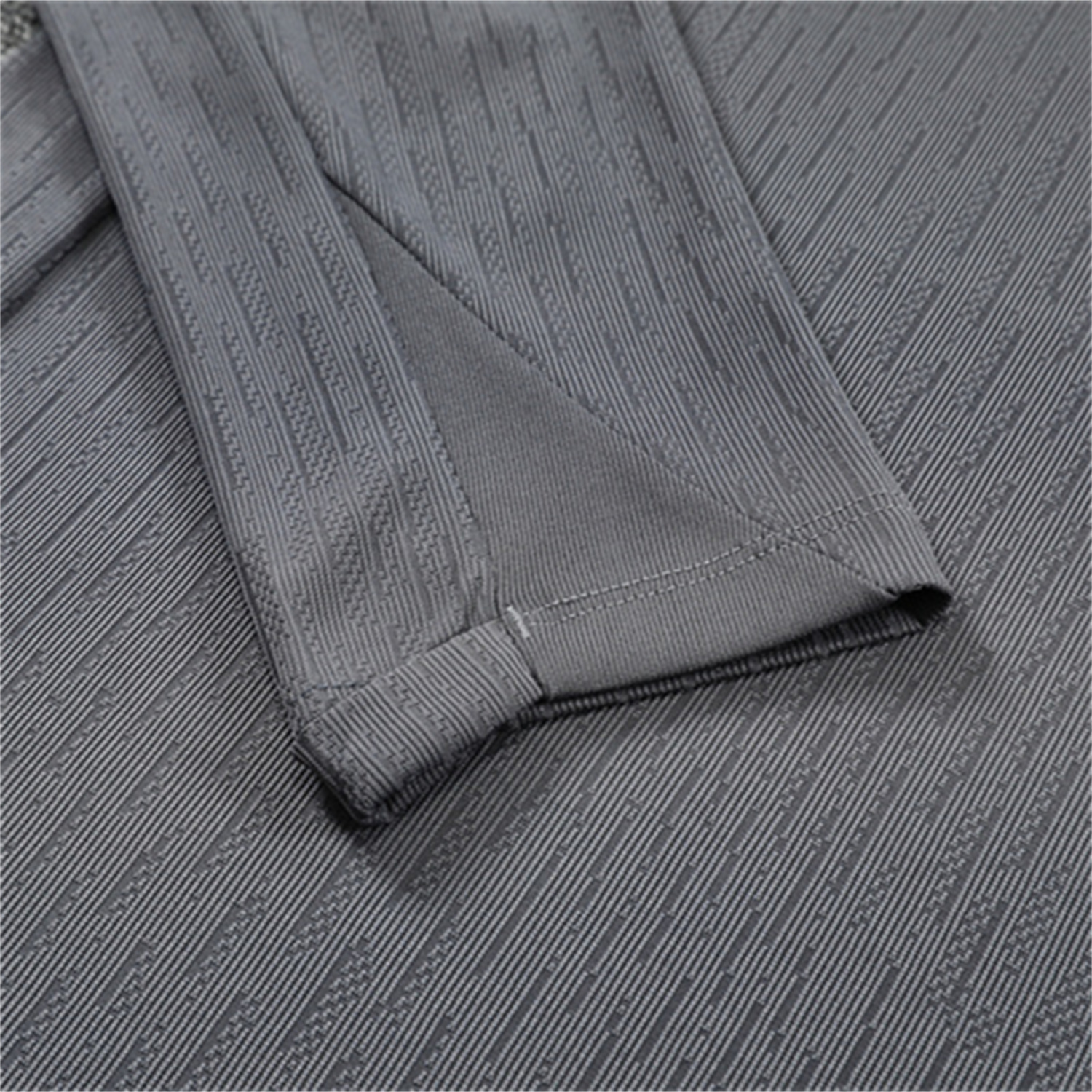 AlphaJersey-Barcelona 25-26 Long Sleeve Training Set - Grey Top & Black Pants