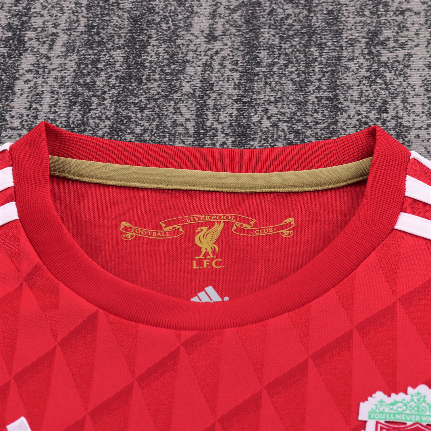 AlphaJersey-Retro Liver.pool 2010-11 Home Kids Kit