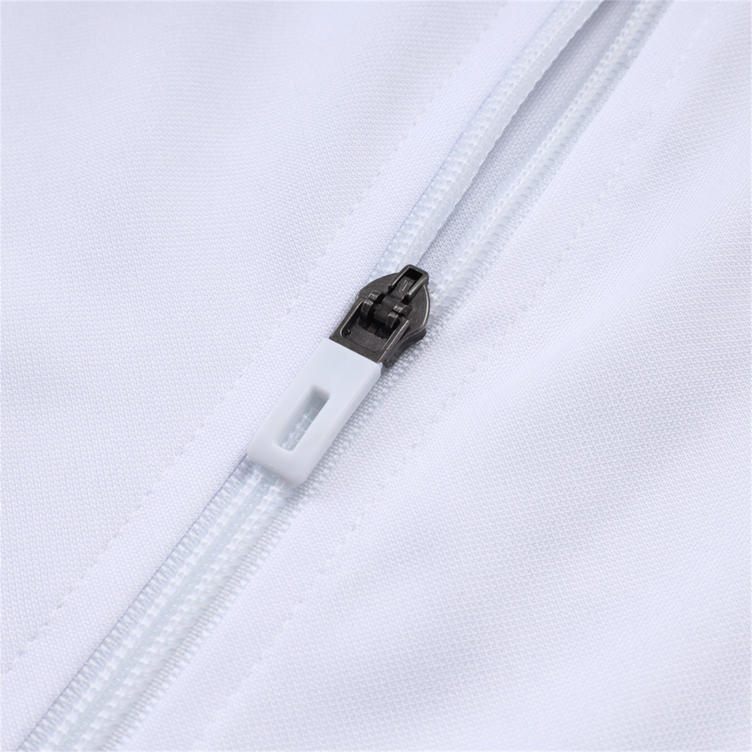 AlphaJersey-Real Madrid 25-26 Jacket Training Tracksuit - White Throwback Jackets & Black Pants
