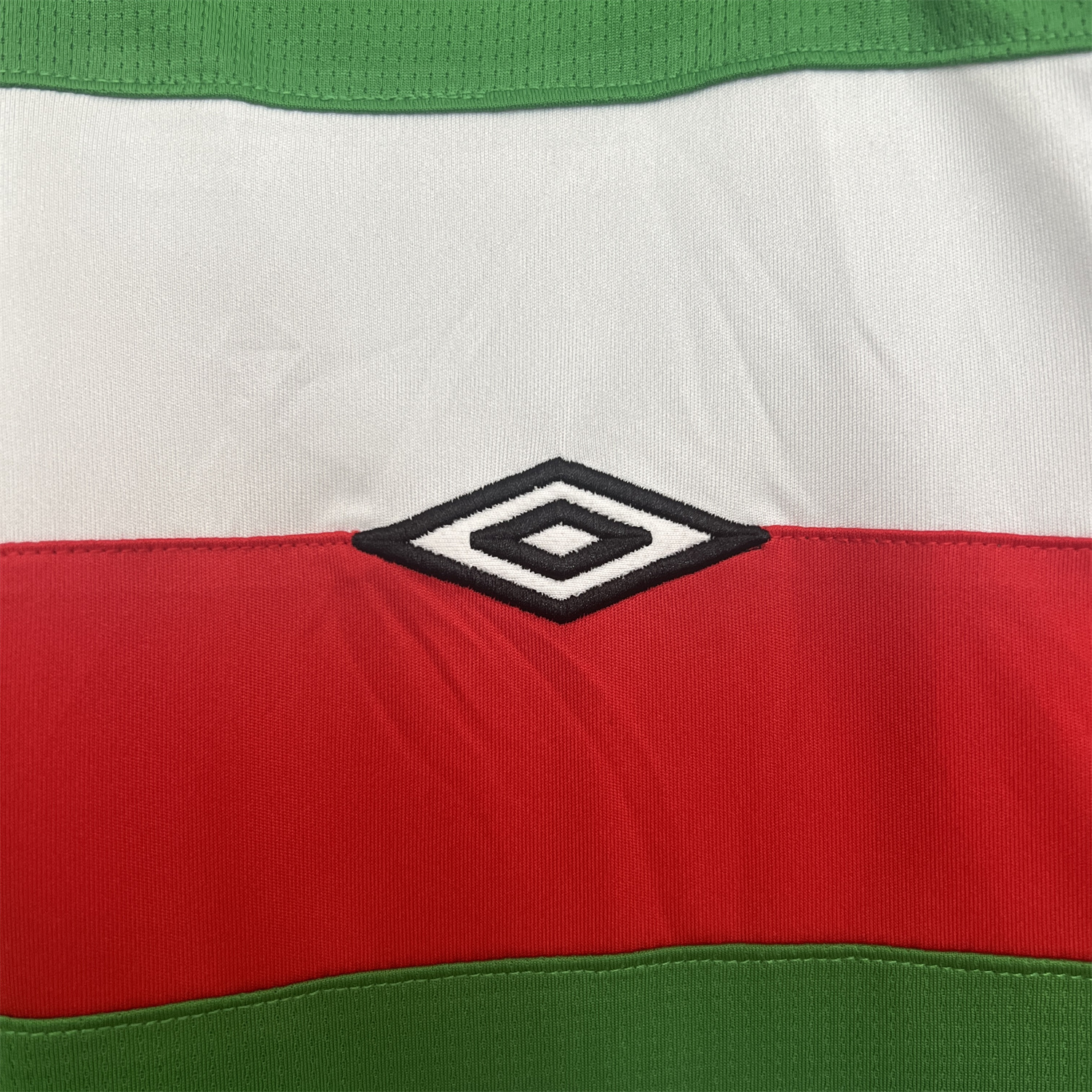 AlphaJersey-Retro Athletic Bilbao 2011-12 Away Green Jersey