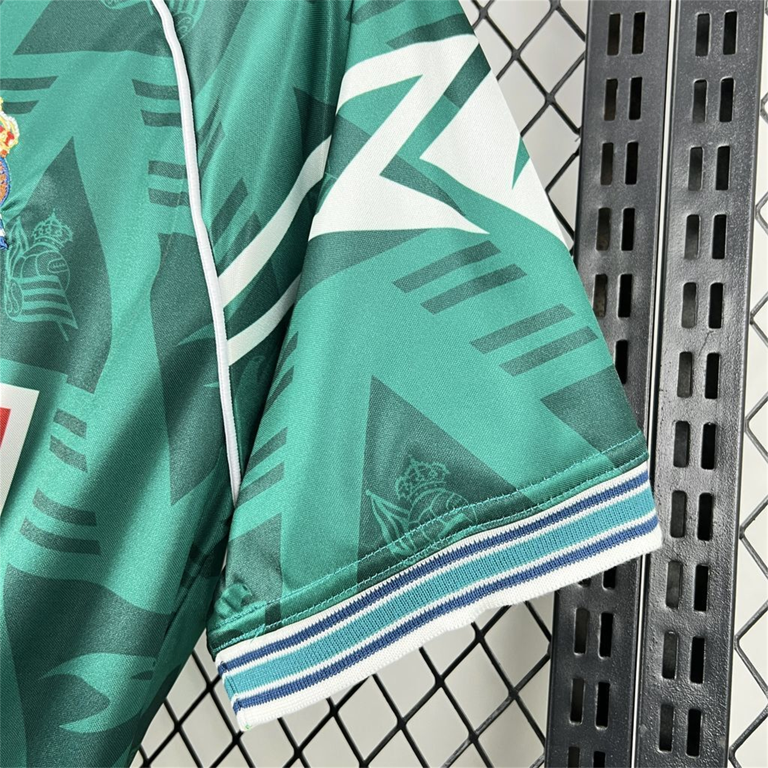 AlphaJersey-Retro Real Sociedad 1995-96 Home Jersey