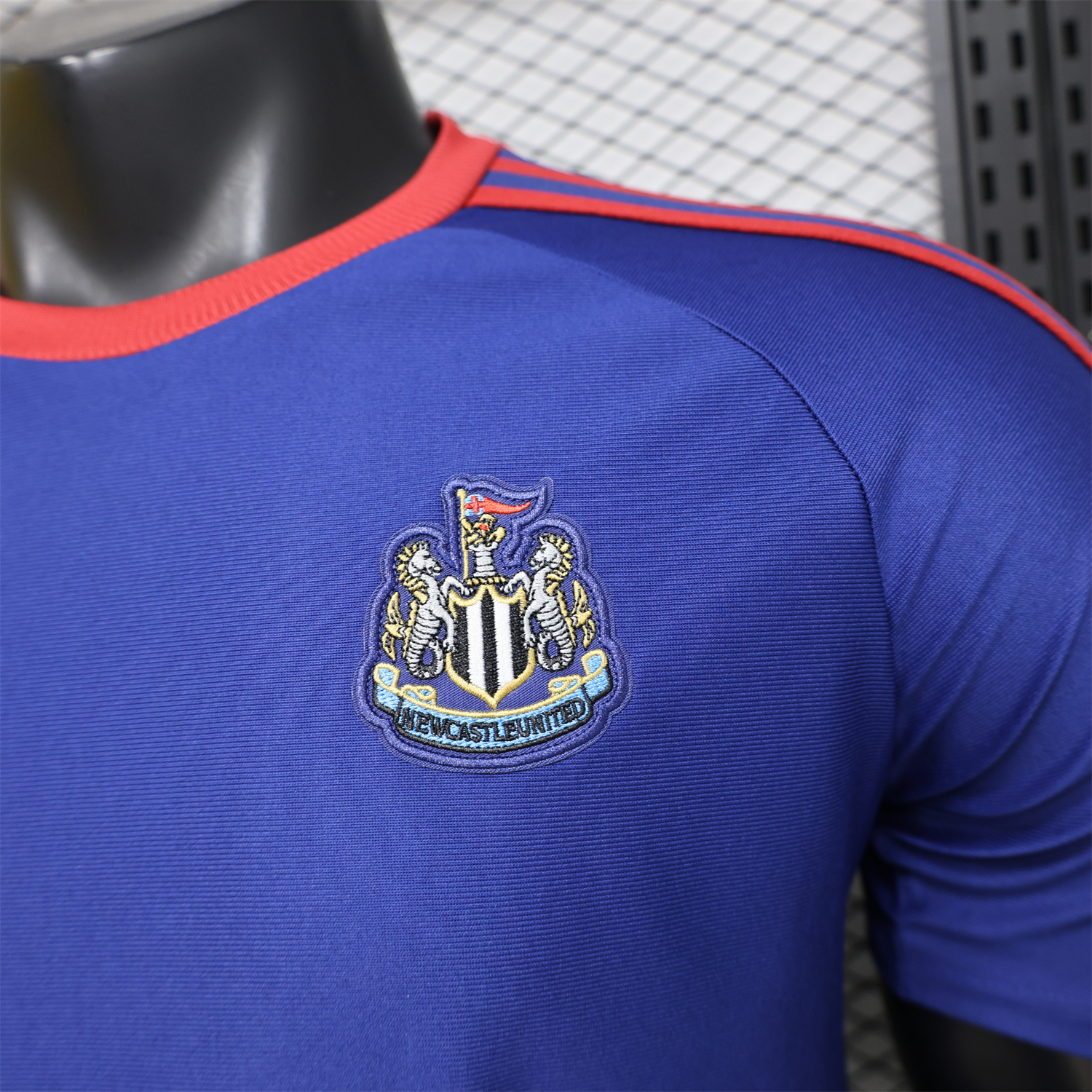 AlphaJersey-Newcastle United 25-26 Purple-Blue Casual Jersey - Player Version