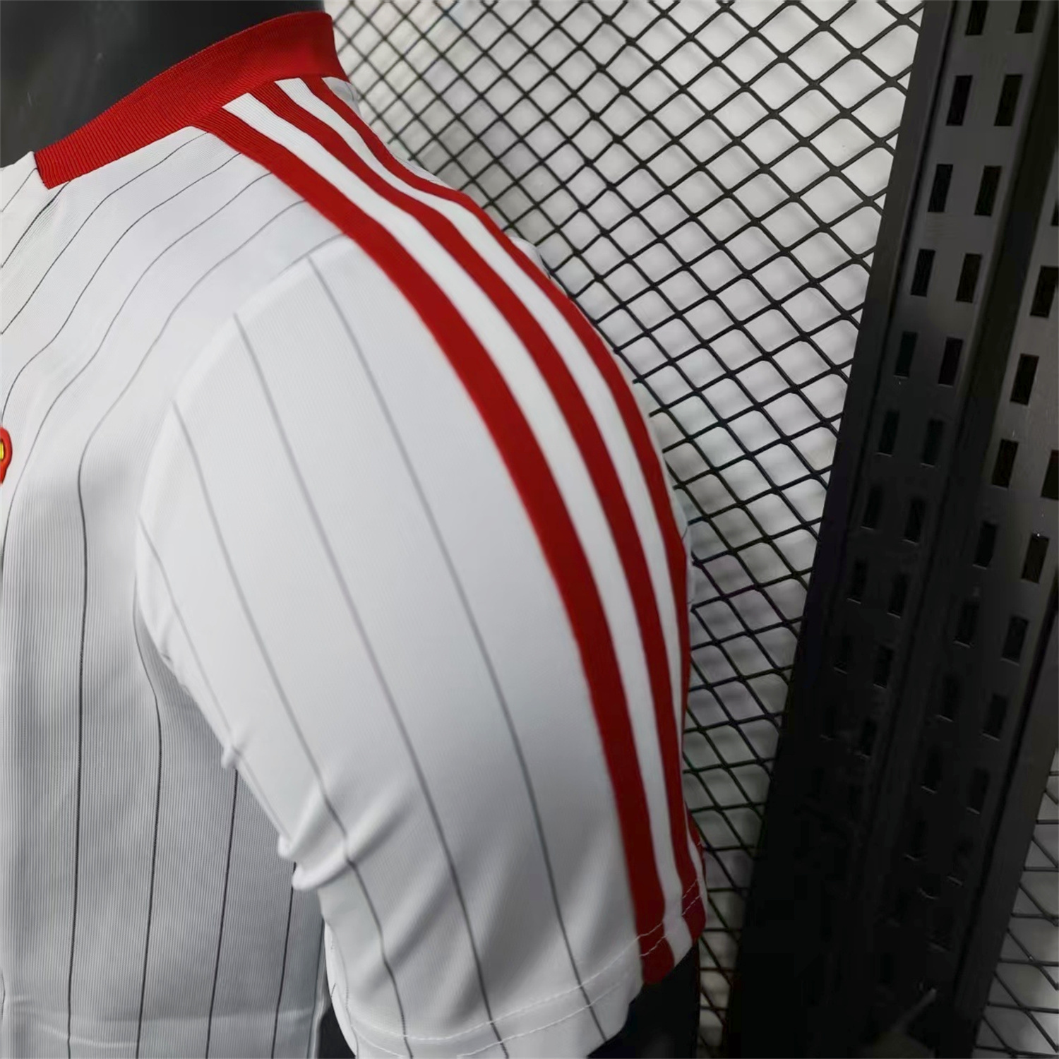 AlphaJersey-Manchester United 25-26 Icon Travel Special Red Jersey - Player Version