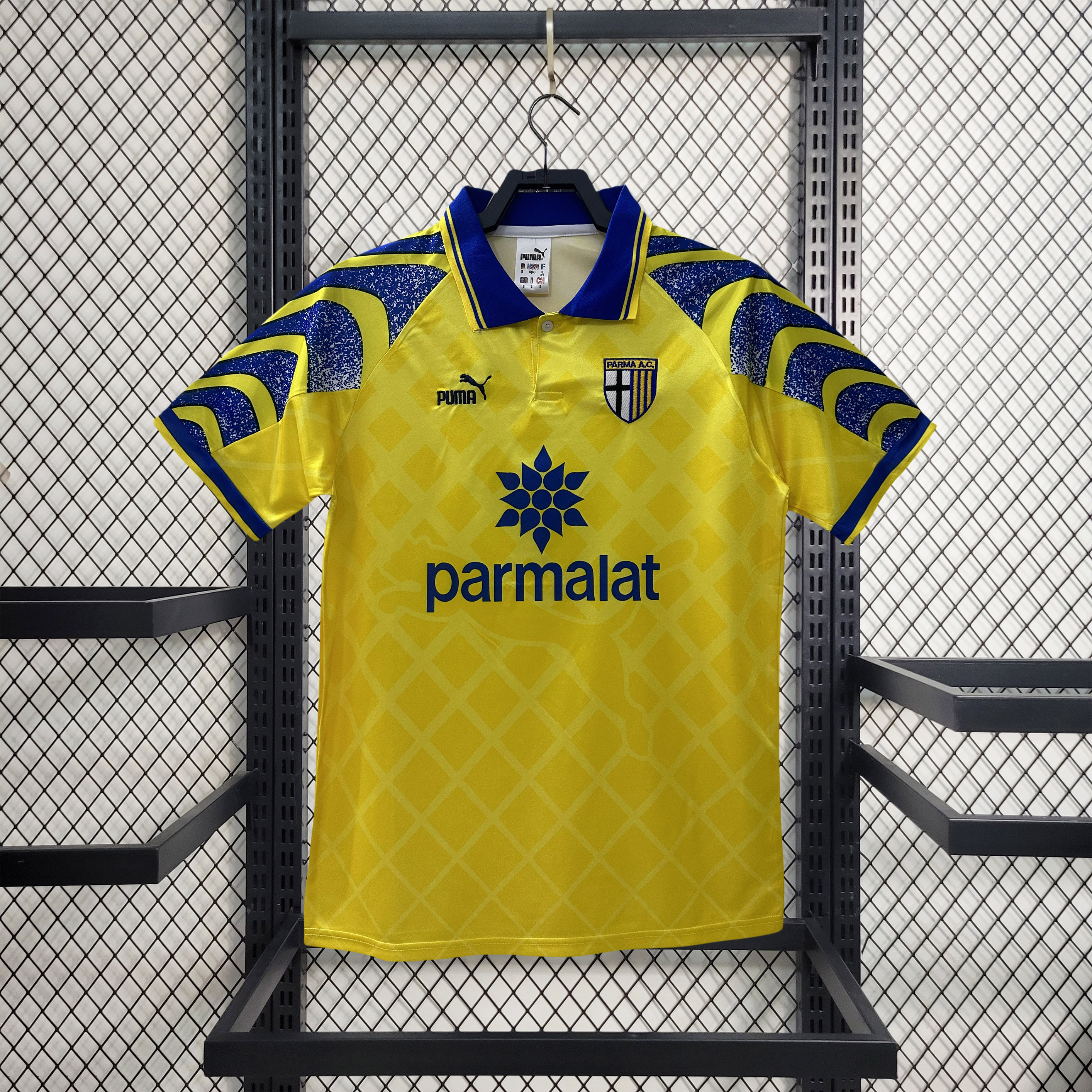 AlphaJersey-Retro Parma 1995-97 Away Jersey - Fans Version