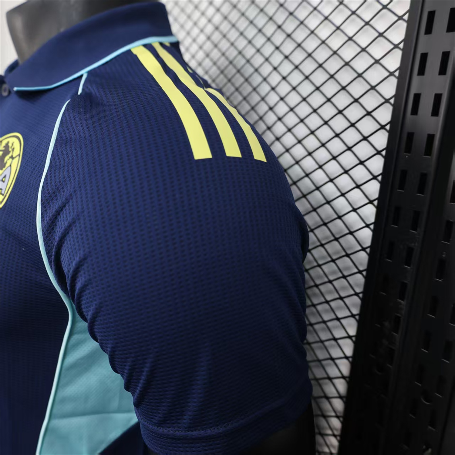 AlphaJersey-Club América 25-26 Navy Blue Travel Training Jersey - Player Version