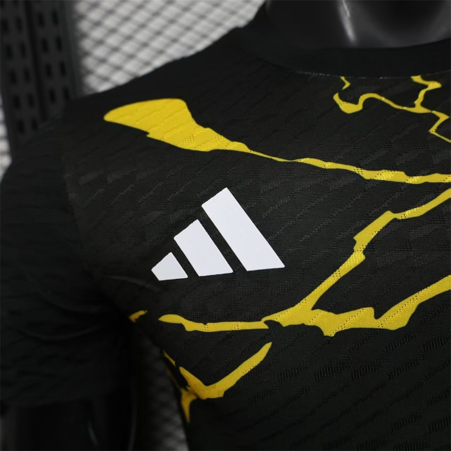 AlphaJersey-Real Madrid 25-26 Black Thunder Comics Special Jersey - Player Version