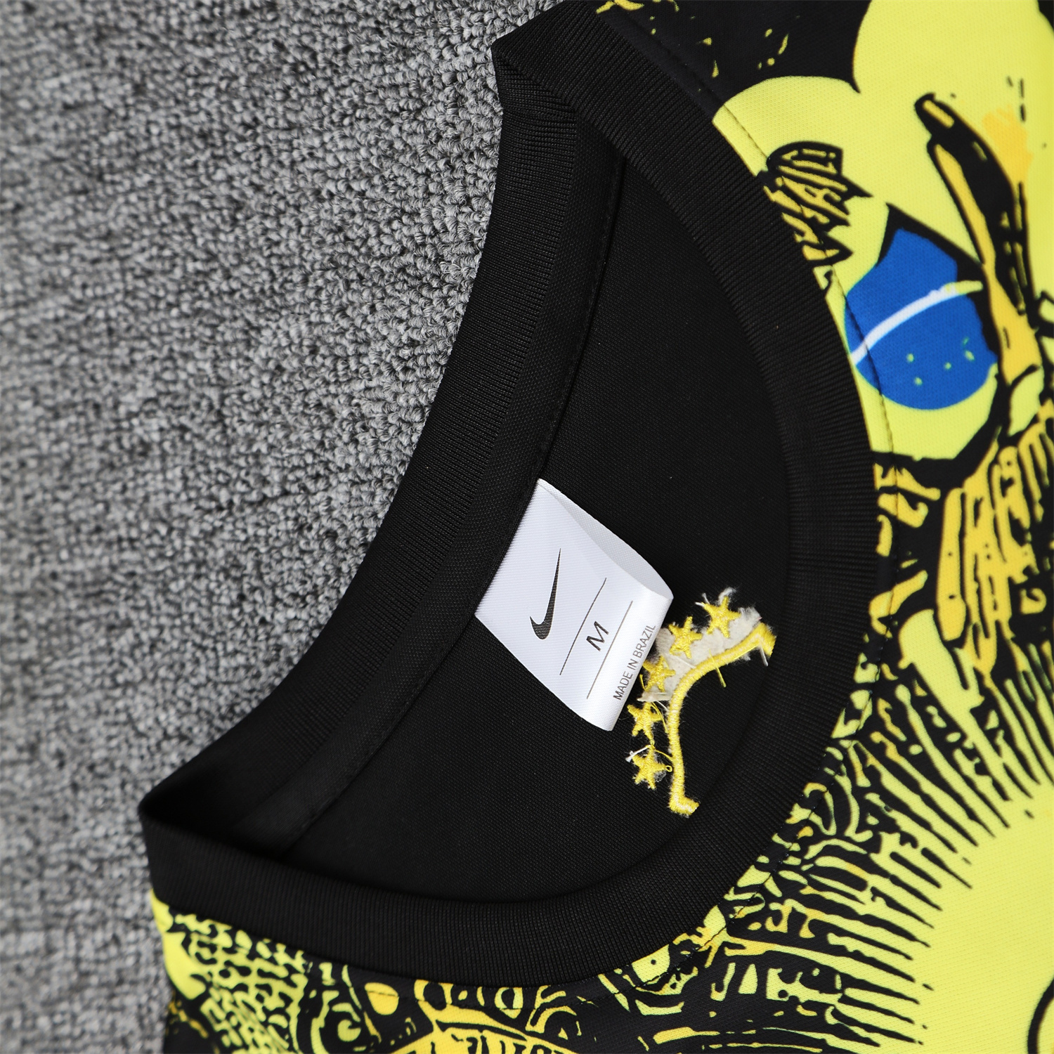 AlphaJersey-Brazil 25-26 Yellow Jesus Statue Vest Training Set - Yellow Vest & Black Shorts