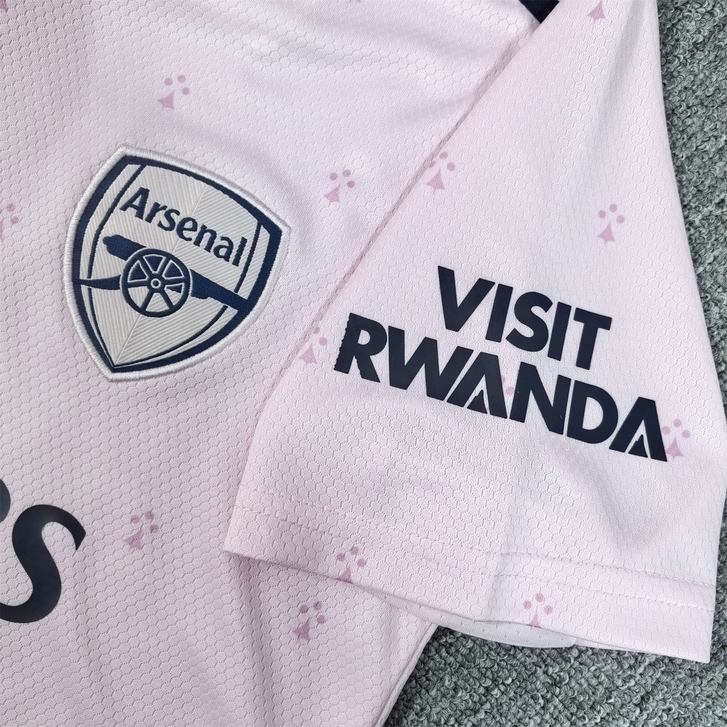 AlphaJersey-Retro Arsenal 2022-23 Third Jersey