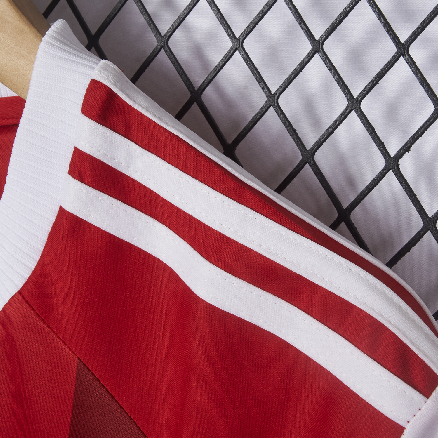 AlphaJersey-Bayern Munich 25-26 Victory Commemorative Special Jersey - Fans Version