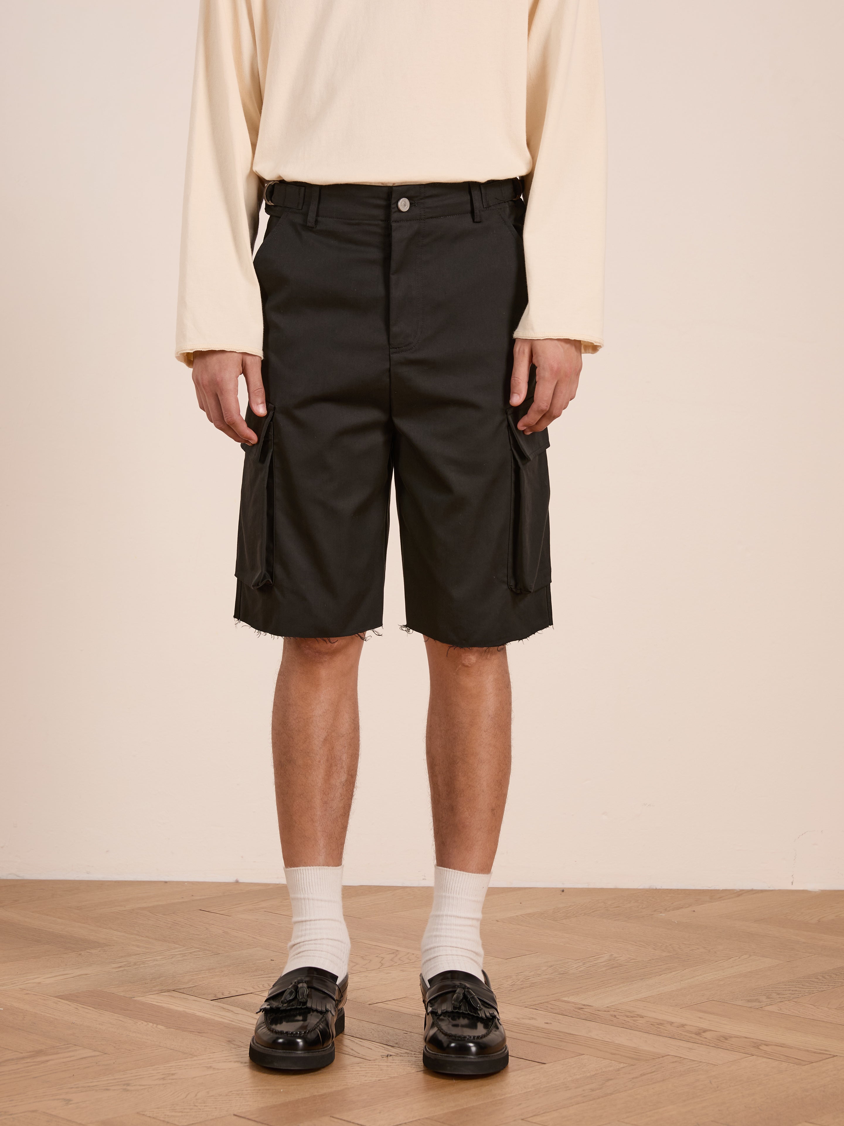 Elbas Cargo Shorts | Modern Menswear by yycbvcnbmmnbm