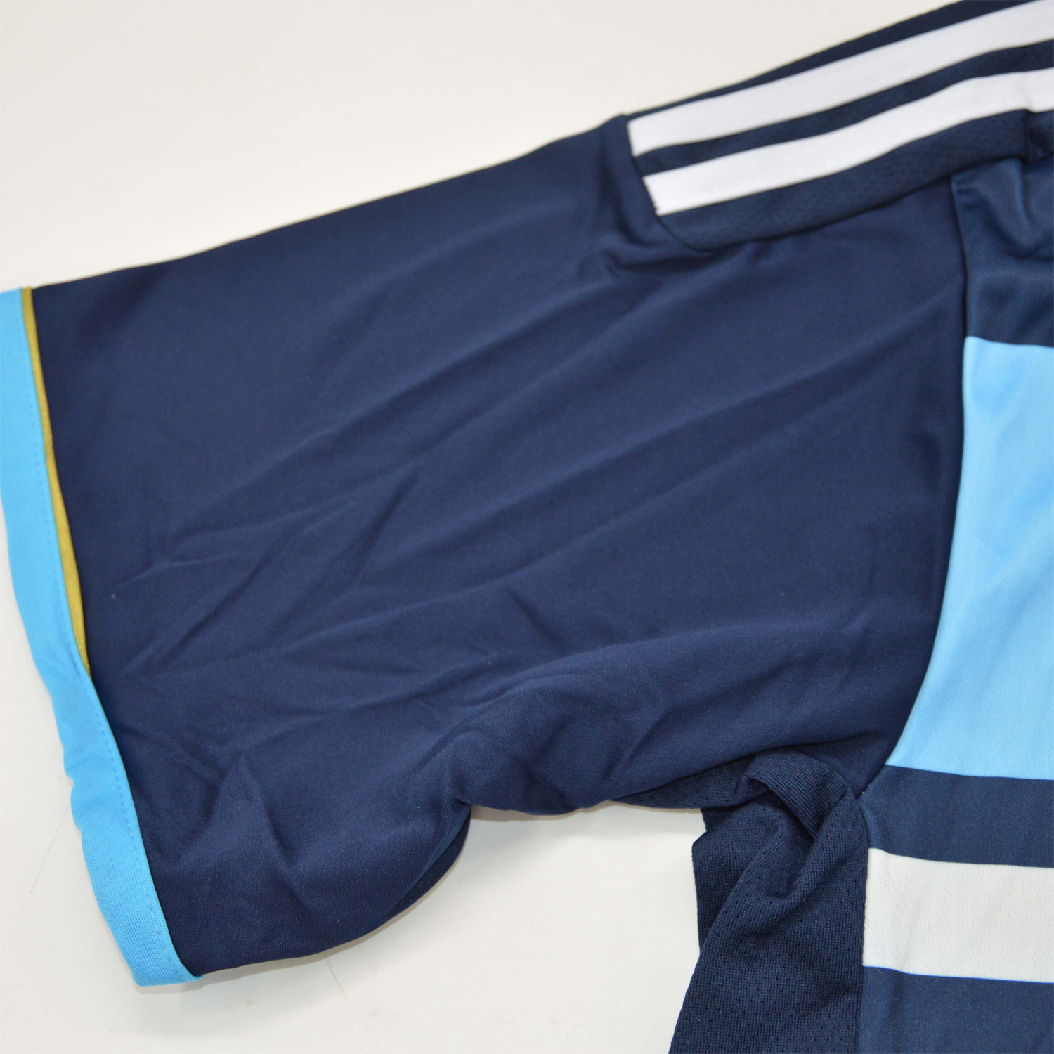 AlphaJersey-Retro Argentina 2011-13 Away Jersey